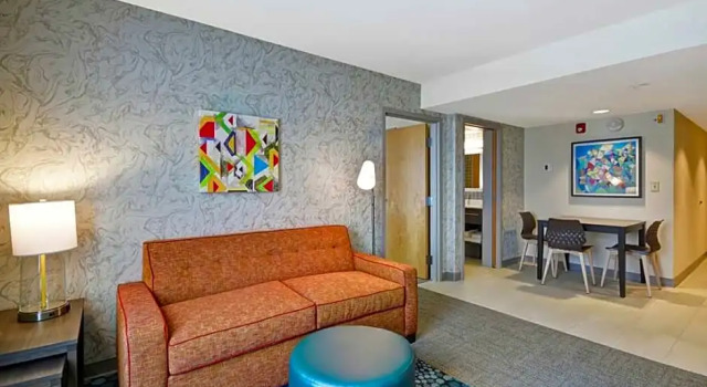 Двухместный люкс c 1 комнатой Home2 Suites By Hilton Portland Airport