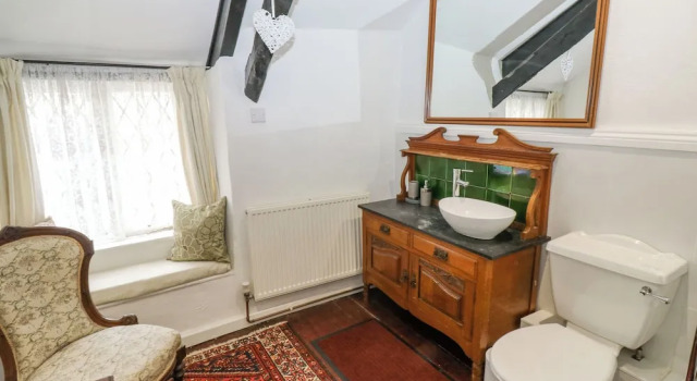 Hearthstone East Cottage