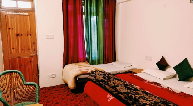 Номер Superior Madpackers Manali
