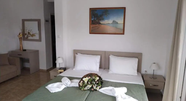 Трёхместный номер Standard с красивым видом из окна Central Hotel