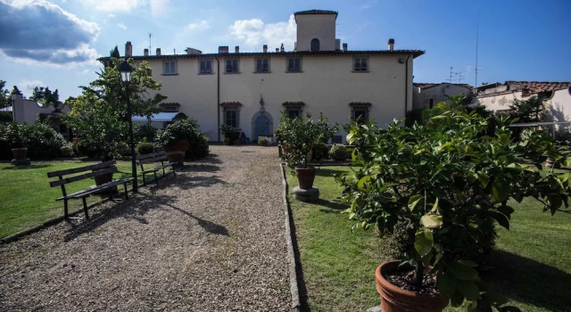 Villa Bottai, Book Villa Hotels in Florence with Parking, Parking