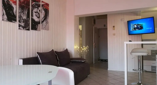 Апартаменты с балконом Apartments Ella