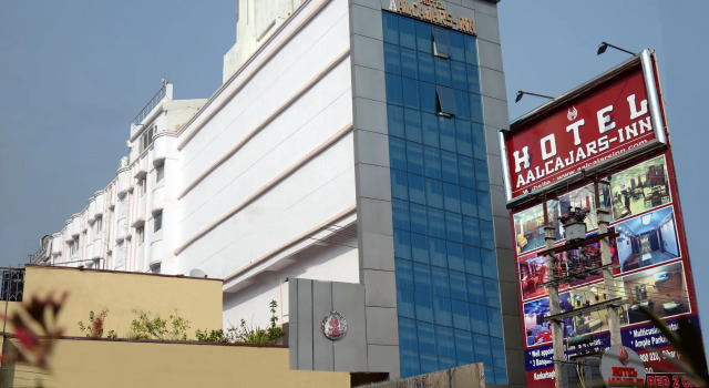 Aalcajars Inn, Rezervovat Hotel Hotely v Bangalore s parkováním, Parkování