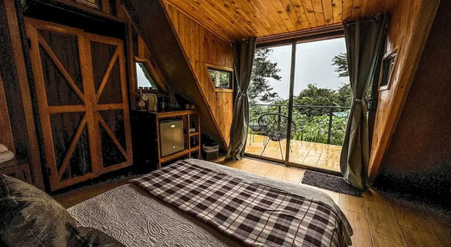 Бунгало Deluxe Tityra Lodge