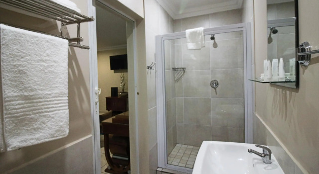 Одноместный номер Luxury Lakeview Boutique Hotel & Conference Center