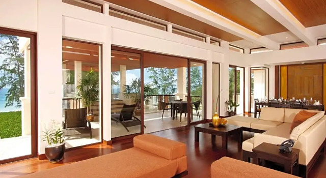 Пентхаус с джакузи Royal с 3 комнатами с видом на море Отель Mövenpick Phuket Bangtao