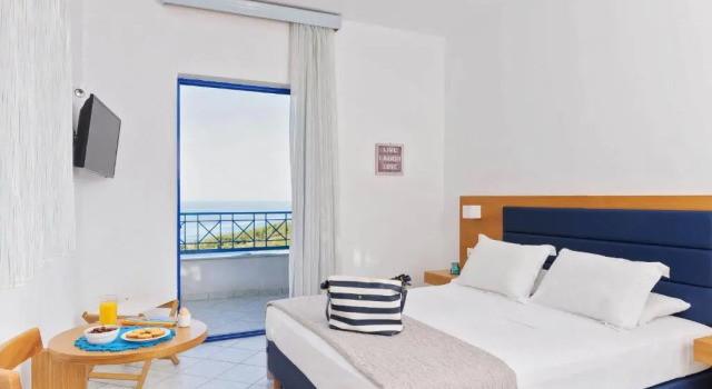 Семейный номер Standard Karras Star Hotel