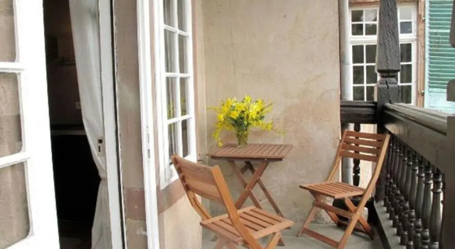 Апартаменты Chambres dhôtes Le Clos Saint Léonard