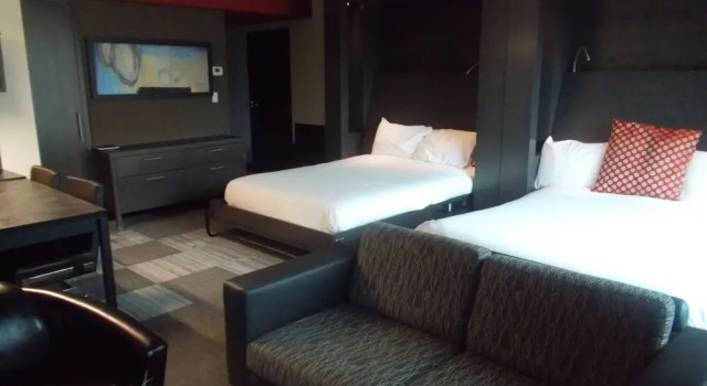 Капсула Пентхаус Grand Hotel Times Sherbrooke