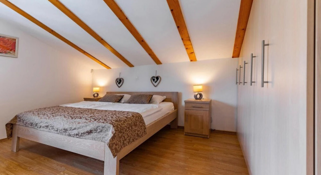 Awesome Home in Premantura With Outdoor Swimming Pool, Wifi and 3 Bedrooms, Reserva ahora Hotel Hoteles en Pula con aparcamiento, Aparcamiento