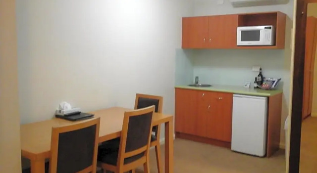 Номер Deluxe Willows Motel