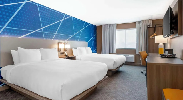 Четырёхместный номер Standard Comfort Inn Kendallville East