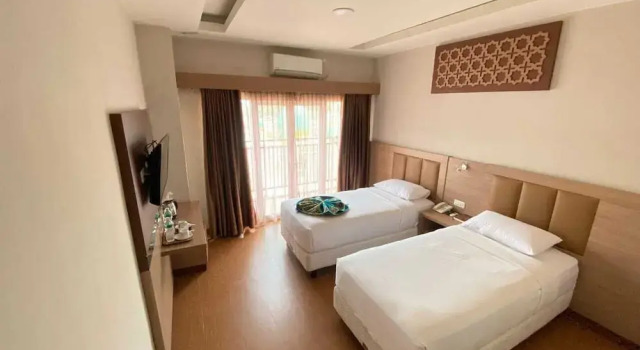 Kareem Syariah Hostel Bukittinggi, Book Hotel Hotels in Sumatra with Breakfast, Breakfasts