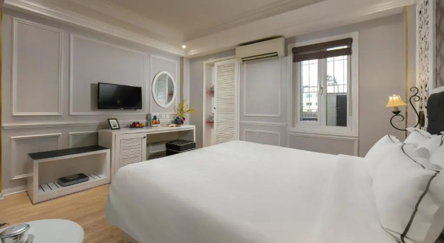 Двухместный номер Premium с видом на город Lavender Central Hotel & Spa Hanoi