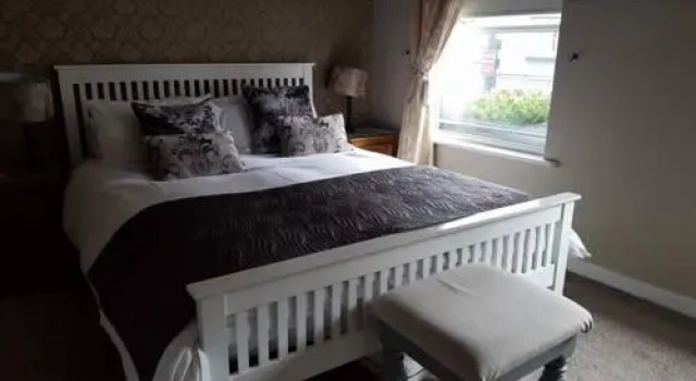 The Baytree Restaurant & Guesthouse, Buchen Sie Bed & Breakfast Carlingford Louth County