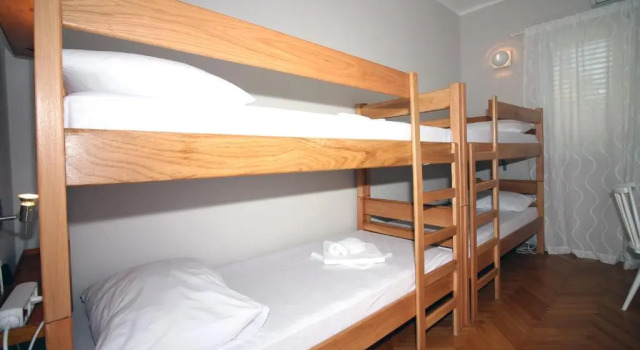 Кровать в общем номере Hostel Marko