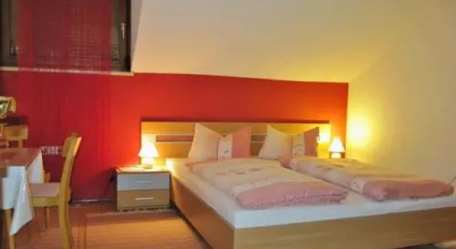 Haus Tannegg, Prenota Hotel Hotel a Tirolo con parcheggio, Parcheggio