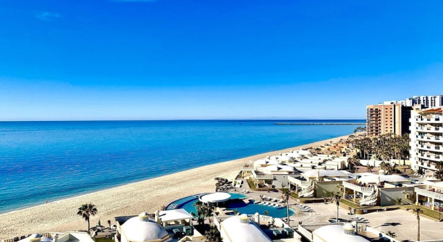 Номер Standard Spectacular 2 Bedroom Condo on Sandy Beach at Las Palmas Resort B-704 2 Condo by RedAwning