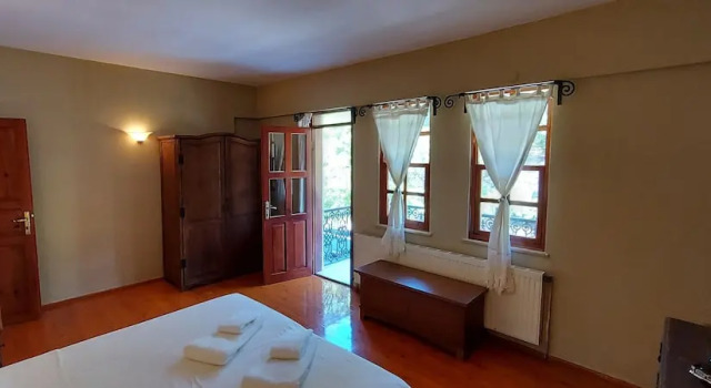 Malikane Luxury Resort, Забронировать Курортный отель Отели Эдремит с бассейном, Бассейн