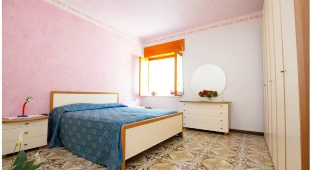 Campagnola Antonietta, Prenota Hotel Ceraso Cilento