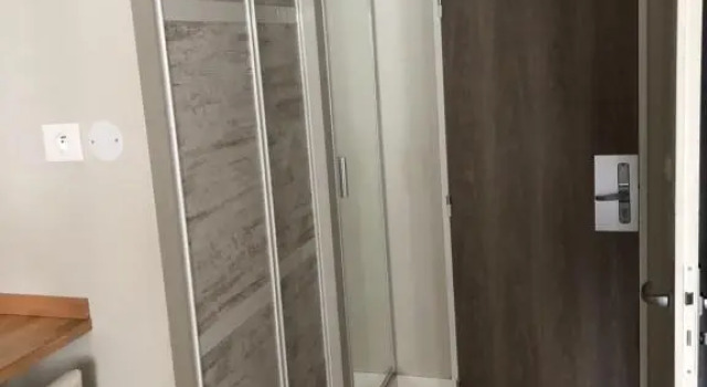 Casa SM, Prenota Hotel Mennecy 