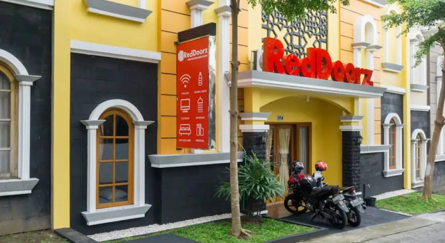 RedDoorz Syariah near Poltekkes Kemenkes Yogyakarta, Book Hotel Sleman Yogyakarta Province