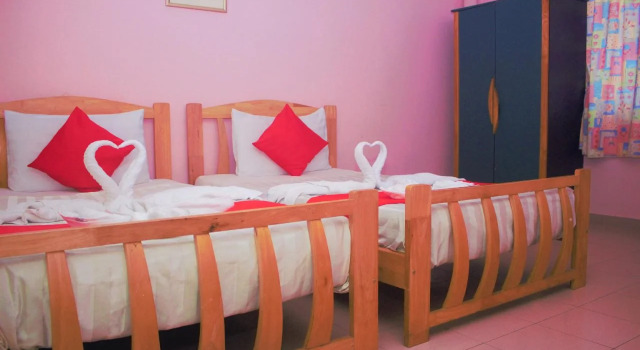 OYO 89584 Hotel Sahara Kuala Kubu Bharu, Забронировать Отель Куала-Кубу-Бару Селангор
