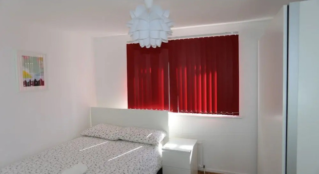 Beautiful 3 Beds House - Thamesmead