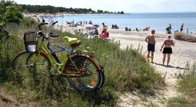 Коттедж 1A, Stuga med 50m till strand