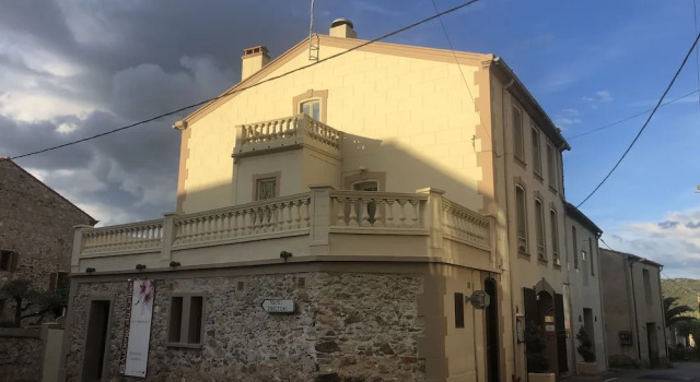 Auberge du Cellier, Book Hostel Montner Corbières