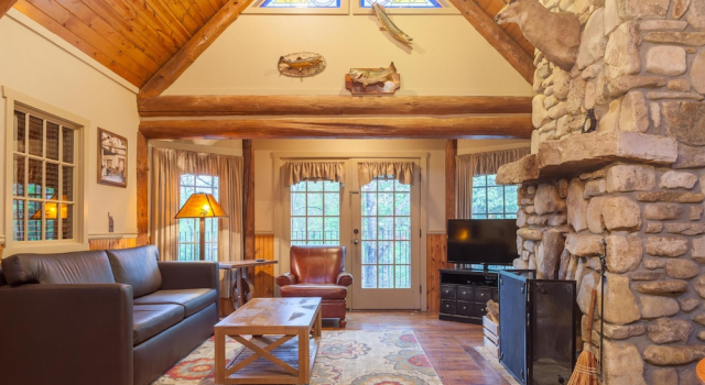 Двухместный номер Standard с 2 комнатами Hilton Grand Vac Club Wilderness Club at Big Cedar Ridgedale