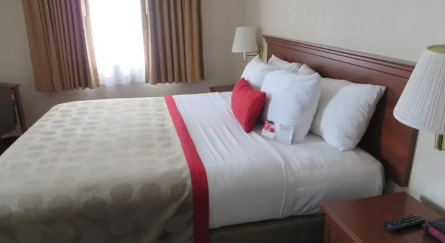 Номер Standard Ramada by Wyndham Hawthorne LAX / LA Stadium