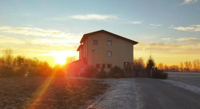 Al Cavaliere, Book Hotel Hoteller i Pordenone med parkering, Parkering