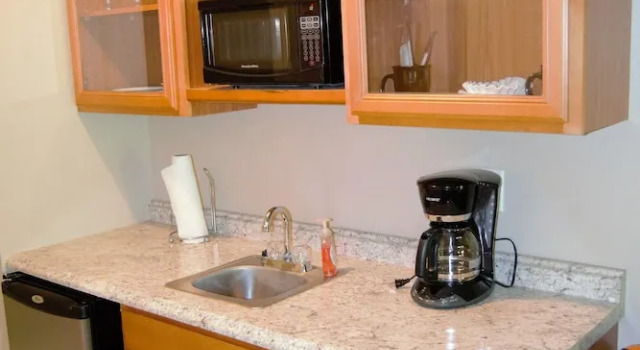 Четырёхместный номер Standard Candlewyck Cove Resort