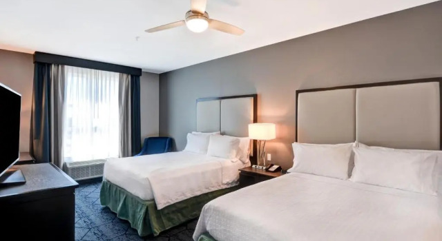 Четырёхместный люкс c 1 комнатой Homewood Suites by Hilton New Orleans Westbank