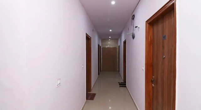 VS Stays by OYO Rooms