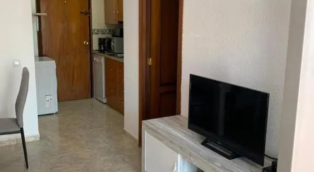 SERVICE APART LAZARO -Apartamentos Agumarina 62, Забронировать Отель Отели Кальпе с бассейном, Бассейн
