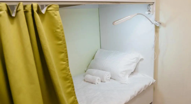 Кровать в общем номере (женский номер) Sunny hostel 24 июня дом 30