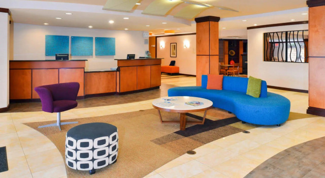 Fairfield Inn and Suites by Marriott Asheboro, Buchen Sie Hotel Asheboro 
