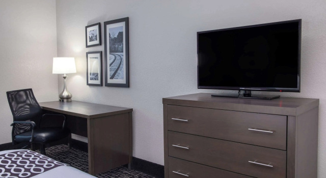 La Quinta Inn & Suites by Wyndham Chattanooga - East Ridge, Boek Hotel Hotels in Tennessee met ontbijt, Ontbijt