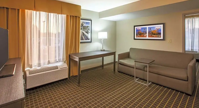 Двухместный люкс La Quinta by Wyndham Mechanicsburg - Harrisburg