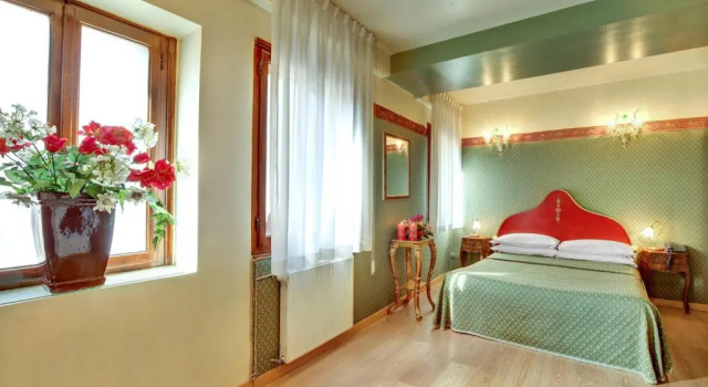 Двухместный номер Standard с видом на канал Locanda Antico Fiore