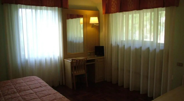 Трёхместный номер Standard с видом на озеро Hotel Del Lago