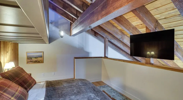 Mountain-view Condo in Brian Head w/ Private Sauna, Rezerwuj Hotel Hotele w Iron County z parkingiem, Parking