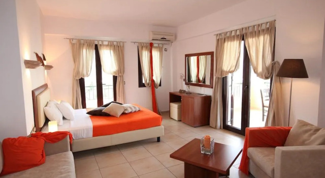 Berdoussis Hotel, Reserva ahora Hotel Elafonissos Cape Malea