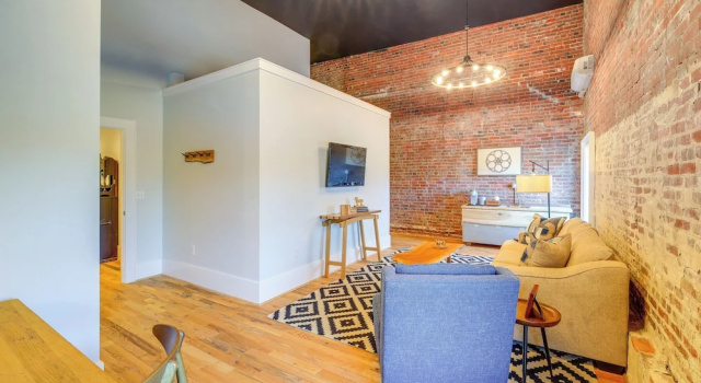 Апартаменты Walkable Sparta Suite Near Blue Ridge Adventures!