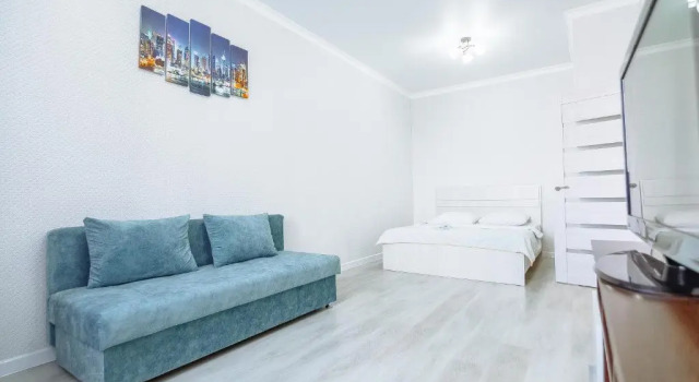 Апартаменты Apartment on Kabanbay batyra avenue 29