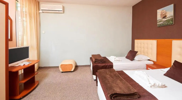 Люкс Peneka Hotel