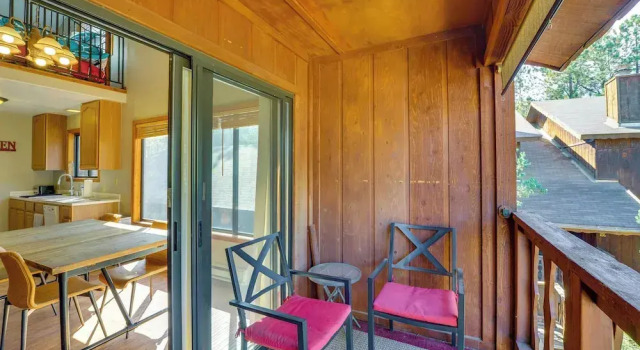 Апартаменты 3 Blocks to Angel Fire Resort: Kid-friendly Condo