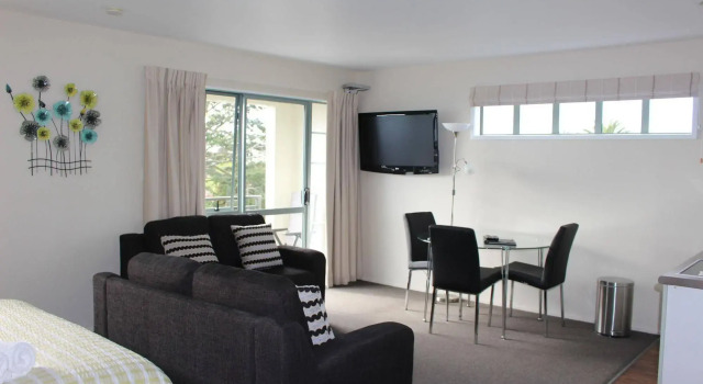 Westport Spa Motel